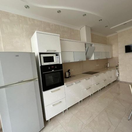 Sea View Kadorr Suite Odessza Kültér fotó
